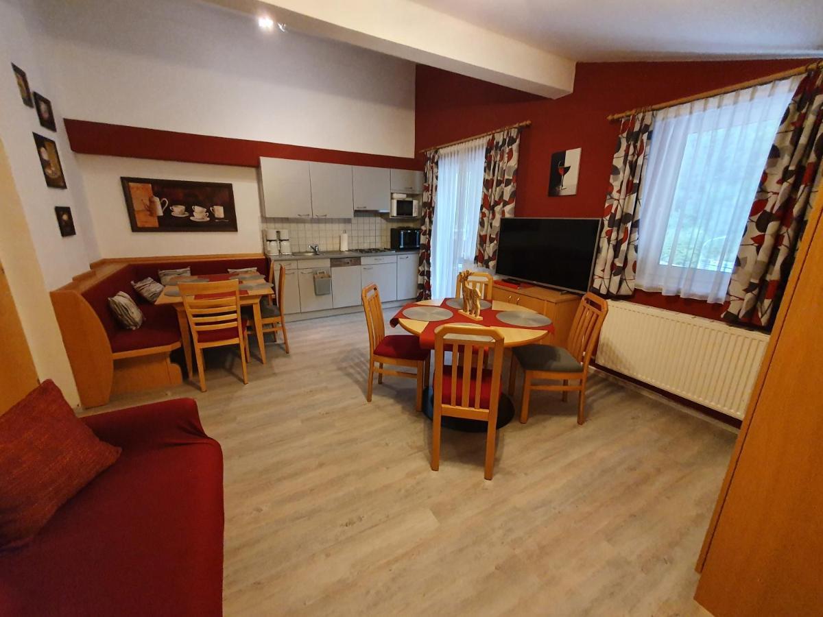 Glemmy Appartements Inkl Sommercard 菲霍芬 外观 照片