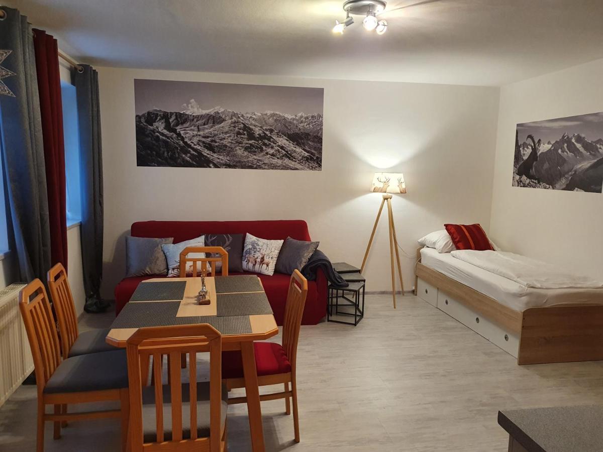Glemmy Appartements Inkl Sommercard 菲霍芬 外观 照片