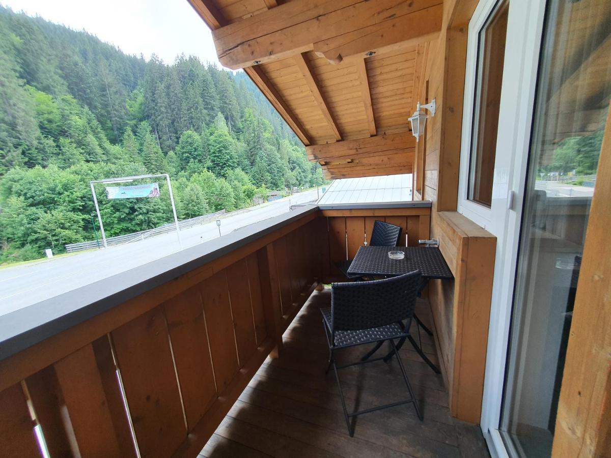 Glemmy Appartements Inkl Sommercard 菲霍芬 外观 照片